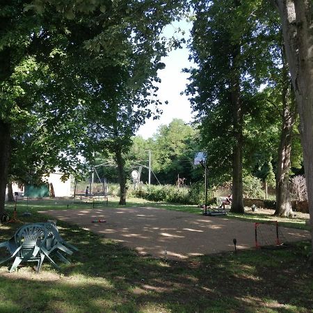 La Tour Du Roy Villa Villeneuve-sur-Allier Exterior foto